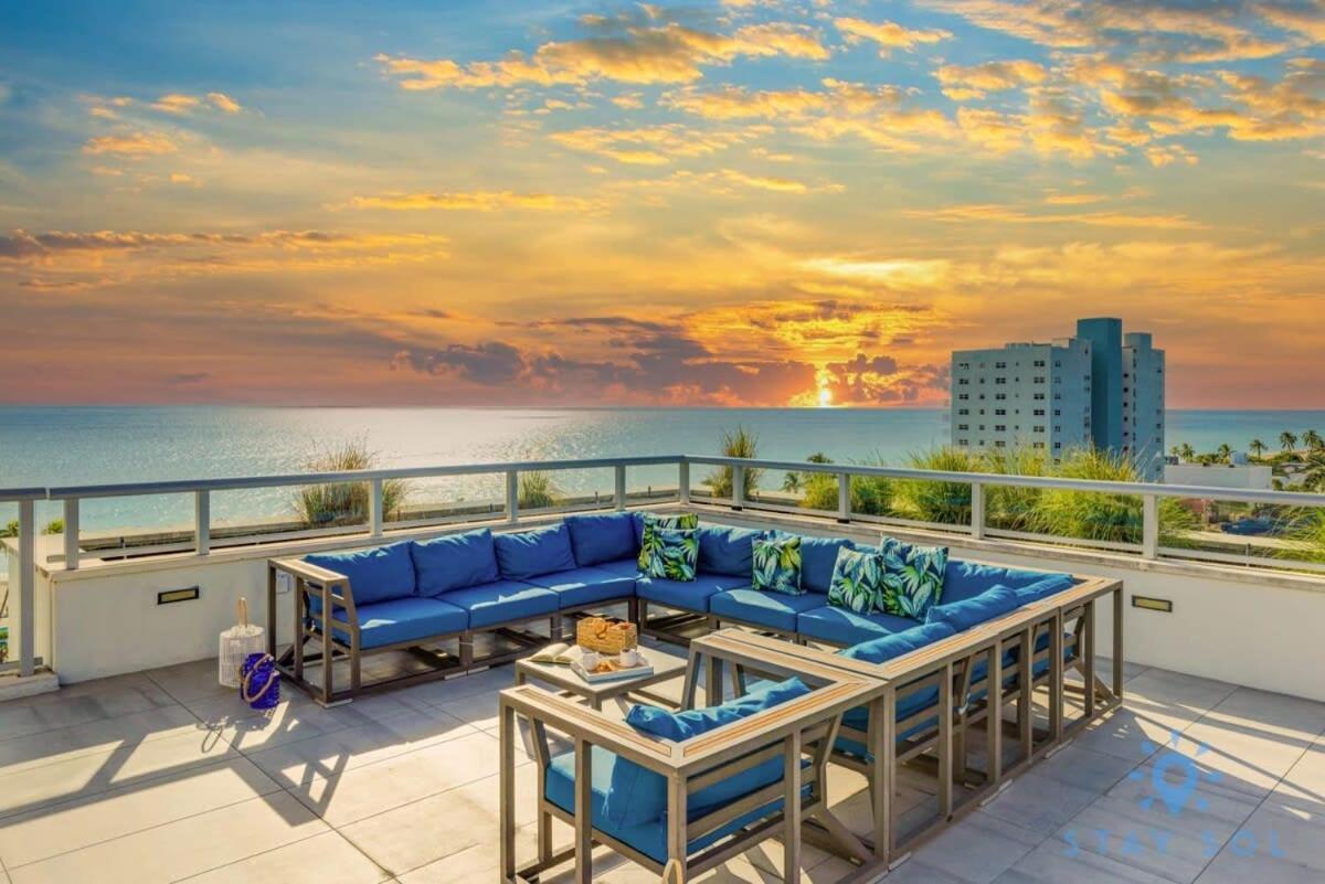 Rooftop Pool - Balcony - Hollywood Beach Broad - Walk Bagian luar foto