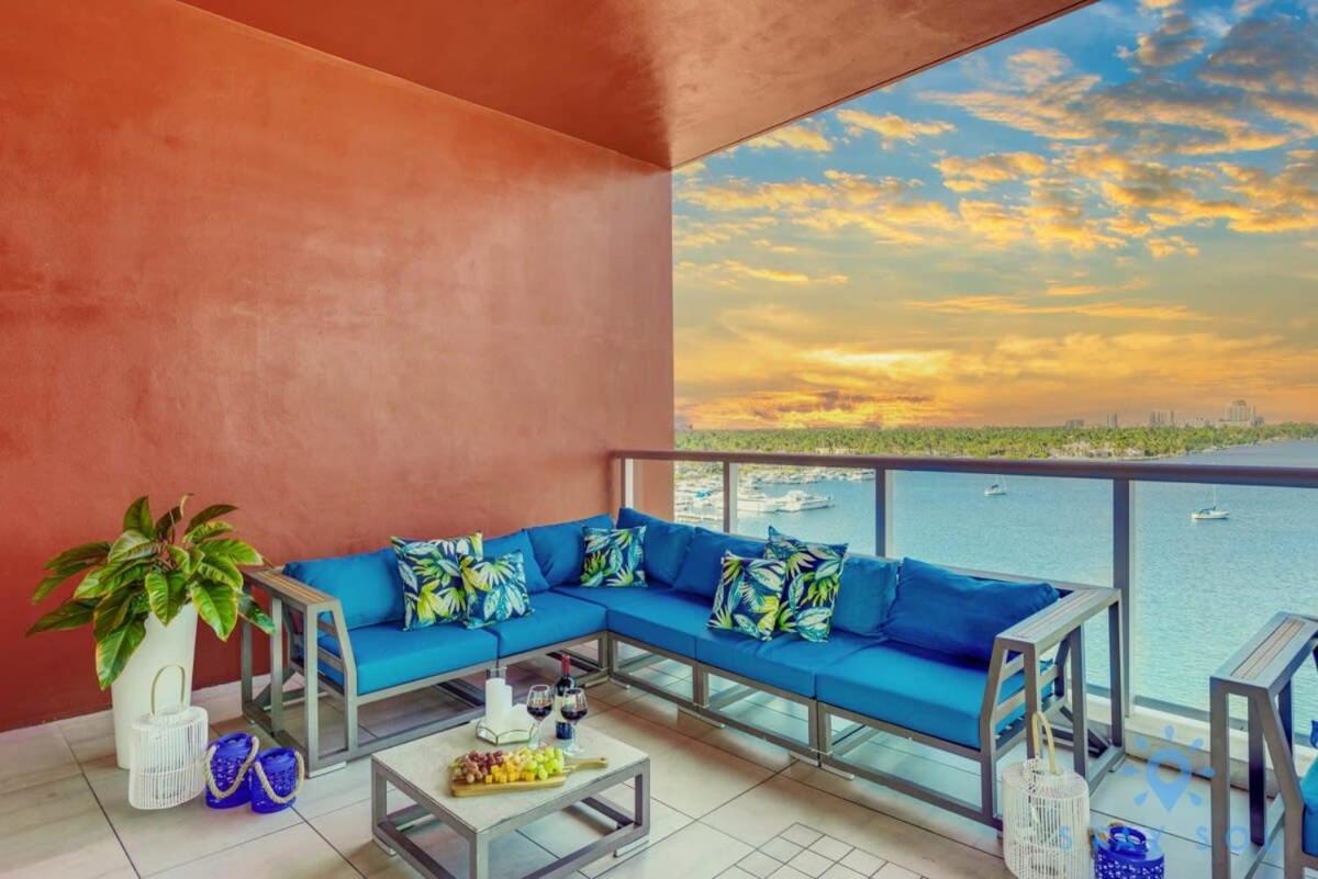 Rooftop Pool - Balcony - Hollywood Beach Broad - Walk Bagian luar foto